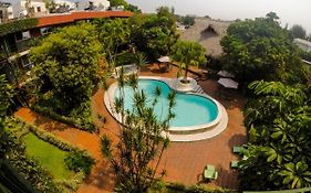 Novo Hotel & Suite